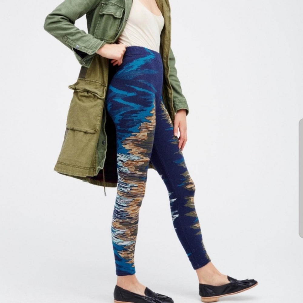 ISO Free People Byzantine Blue Sweater Leggings - Picture 1 of 4